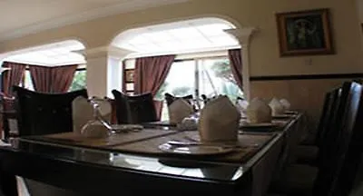 Onar Village Отель Кирения