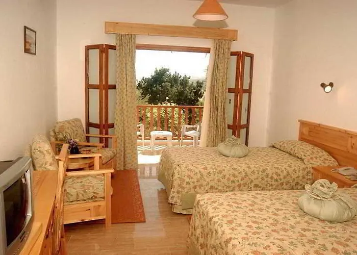 Hotel Onar Village Kyrenia (Northern Cyprus)