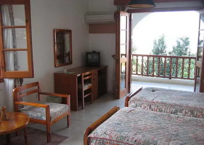 Otel Onar Village 3*