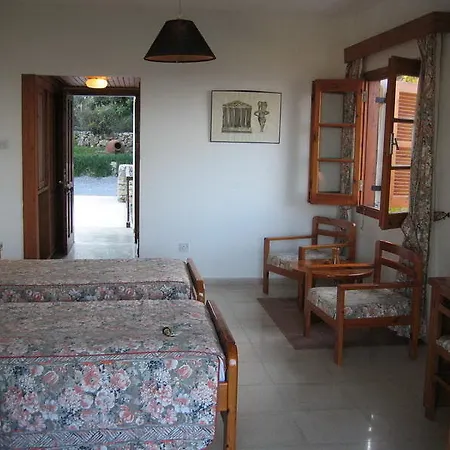 호텔 Onar Village 3*